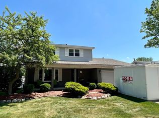 39810 Coronation Rd, Canton, MI 48188