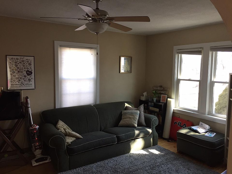 1st image of 1218 Woodlawn Ave