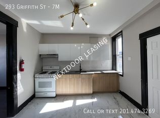 293 Griffith St #7M, Jersey City, NJ 07307