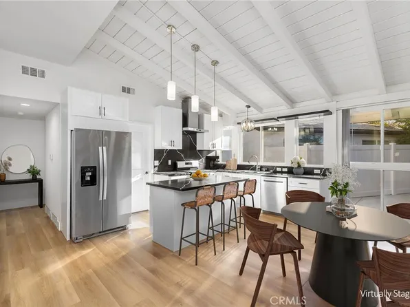 8341 Delco Ave, Winnetka, CA 91306