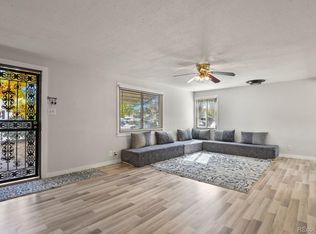 785 Hanover St, Aurora, CO 80010