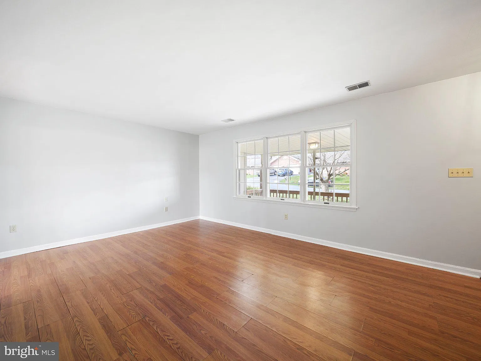 2 bed, 2.0 bath, 1330 sqft, $1,850 — Photo 4