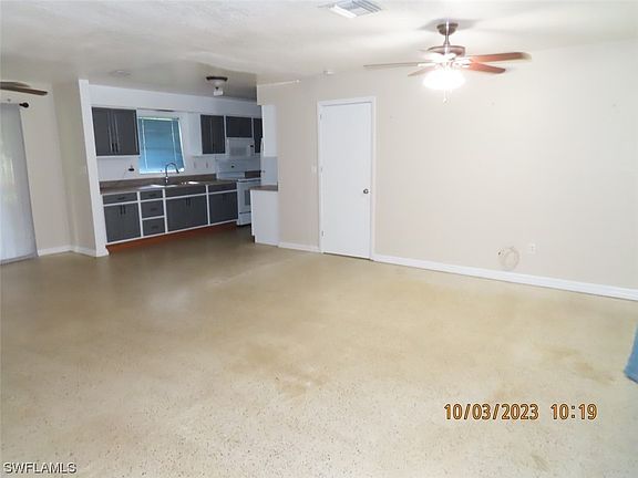 2nd image of 1409 Broadway Ave