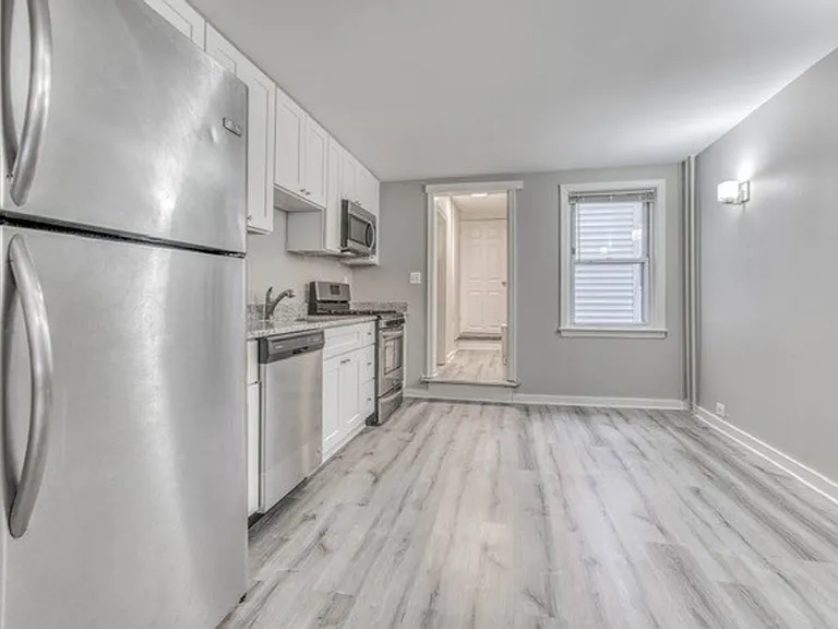 Apartment in Upper Fells Point, Baltimore, MD! — Photo 2
