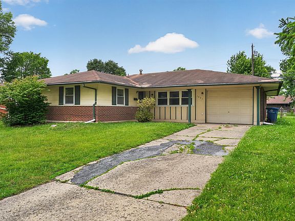 2nd image of 1401 Hentz Dr
