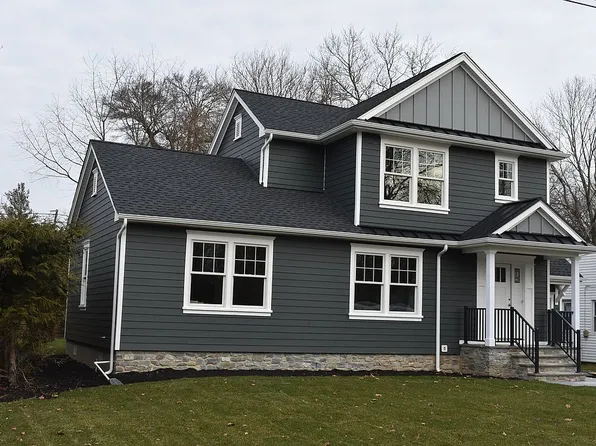 47 Delmar Ave, Cresskill, NJ 07626