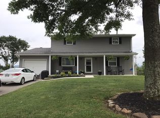 26 Norris Rd, Parkersburg, WV 26181