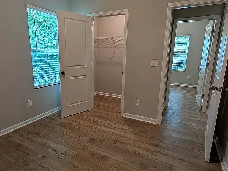 7119 Reeves St — Photo 11