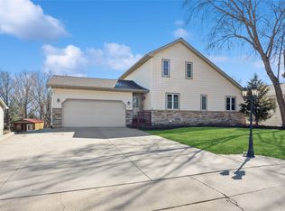 409 Tyler St, Polk City, IA 50226