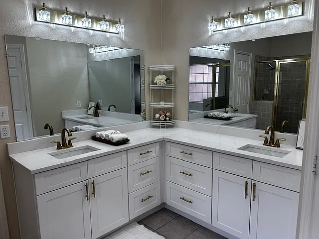 7512 Blossom Ln — Photo 9