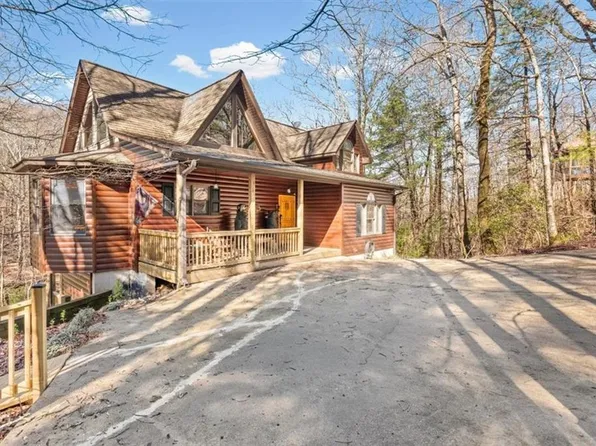 141 Winnebago Trl, Chatsworth, GA 30705