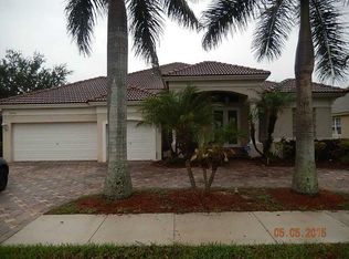 8208 S Savannah Cir, Fort Lauderdale, FL 33328