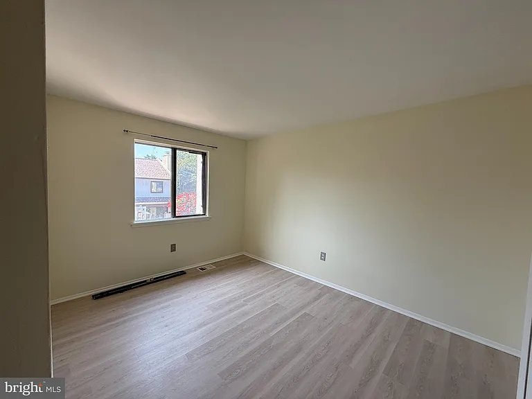 1155 Dublin Pl — Photo 21