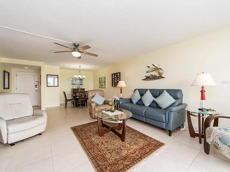 675 S Gulfview Blvd #902 — Photo 4