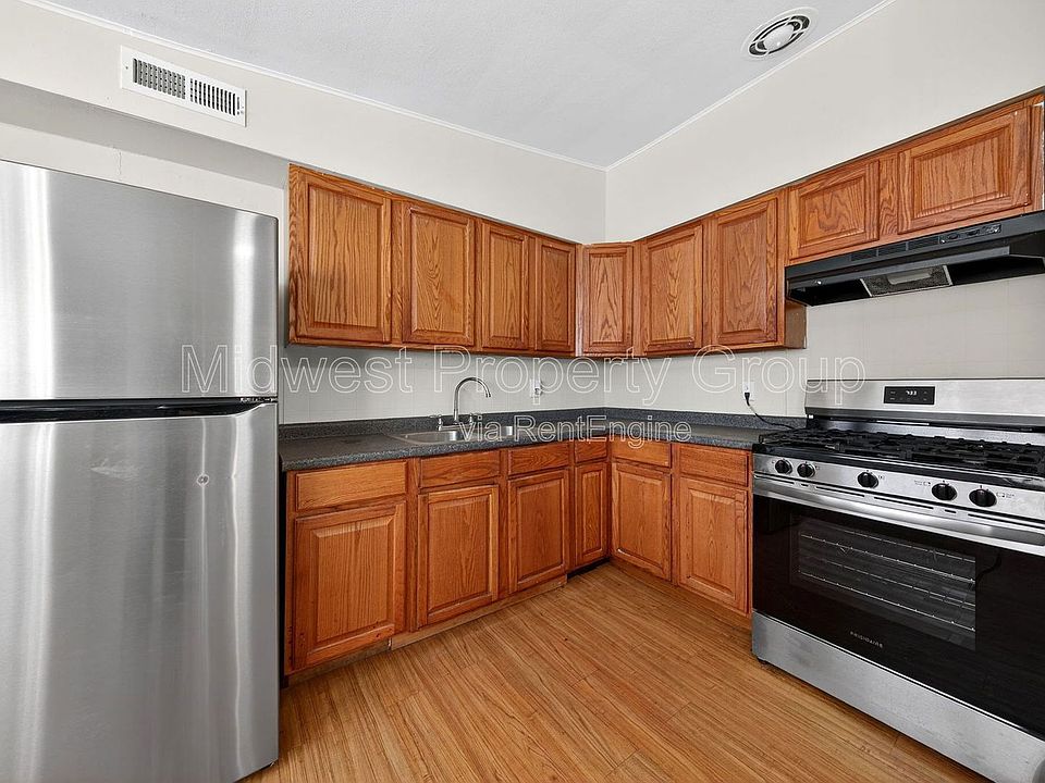1st image of 8310 Sagewood Ln