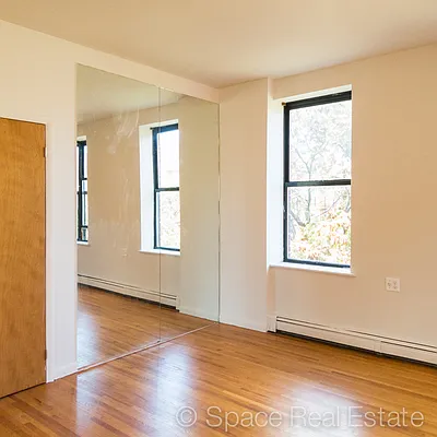 Rented by Space Real Estate | media 4