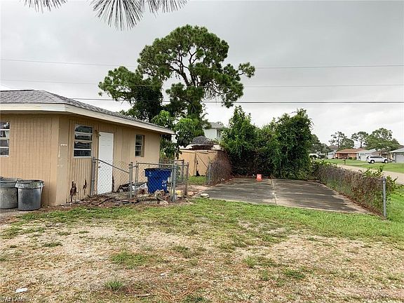 4th image of 8385 San Carlos BLVD