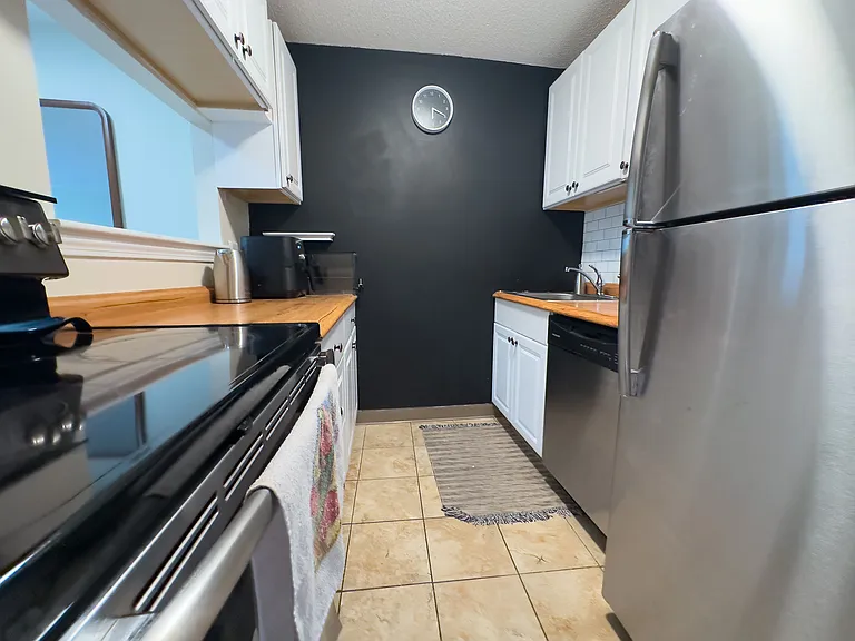 154 High St #403 — Photo 19