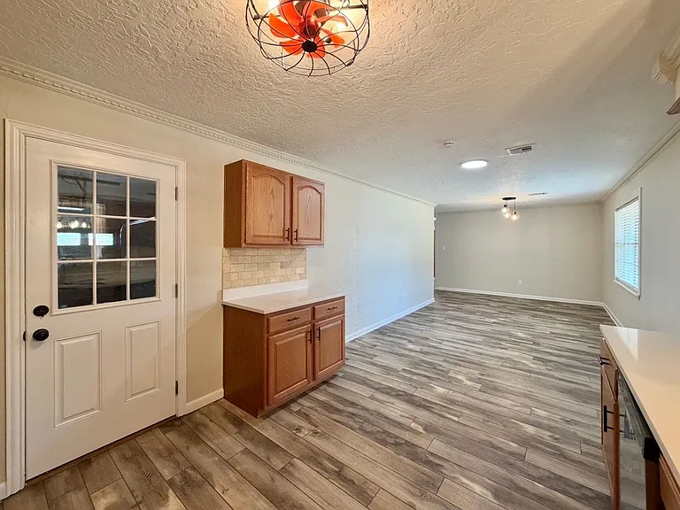 2712 NW Hilltop Dr — Photo 13