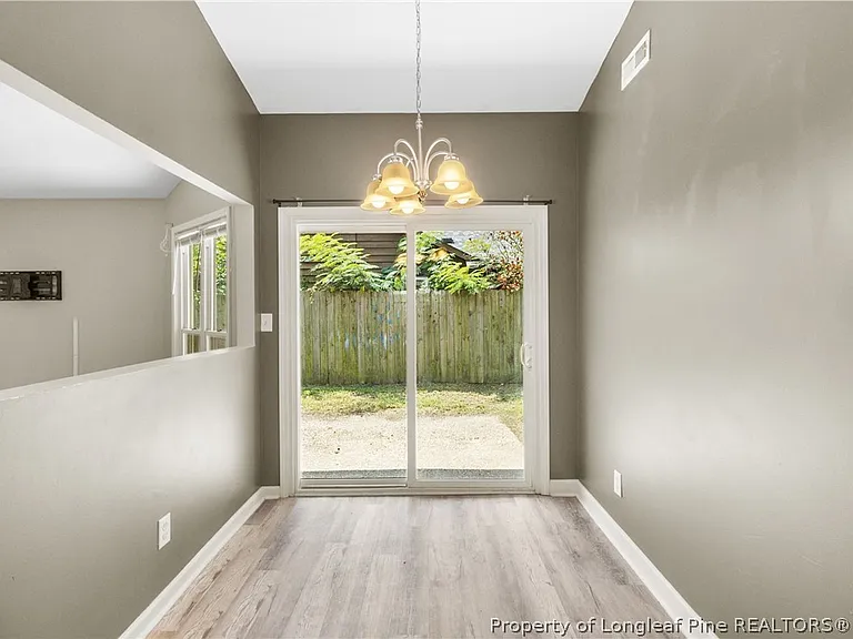 6909 Timberwood Dr — Photo 10
