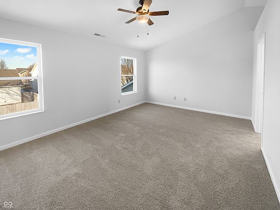 5th image of 11322 Pegasus Dr