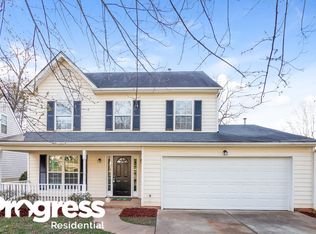 2738 Black Walnut Ln, Charlotte, NC 28262