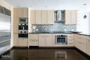 Rented by Sotheby's International Realty