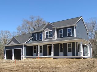 5 Bella Woods Dr, Rehoboth, MA 02769