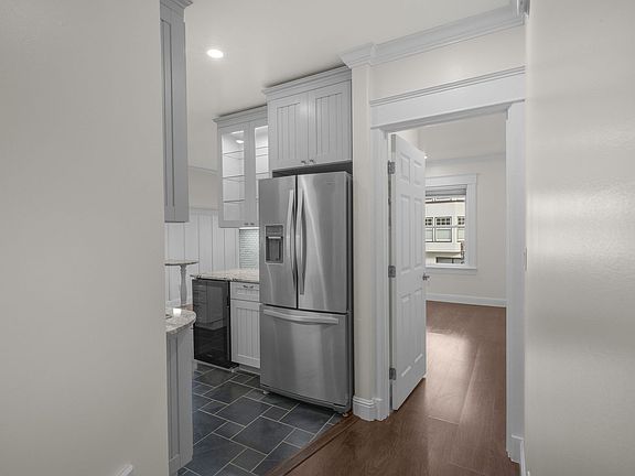 3rd image of 800 810th Green St #1701