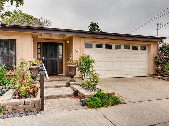 3rd image of 3027 Admiral Ave