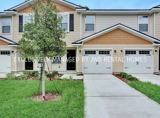 8250 Halls Hammock Ct, Jacksonville, FL 32244
