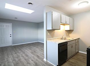 5100 Eric Dr APT 5, Imperial, MO 63052