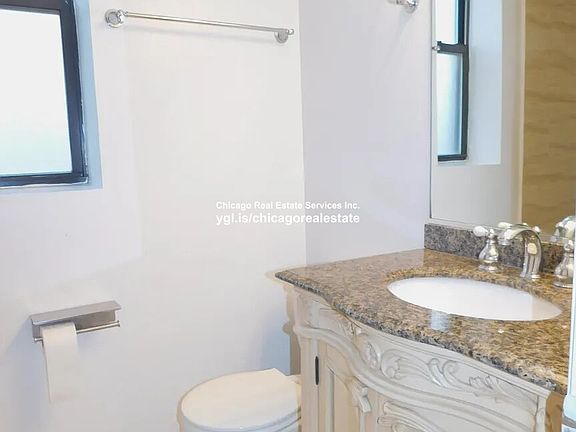 4th image of 616 Elmwood Ave
