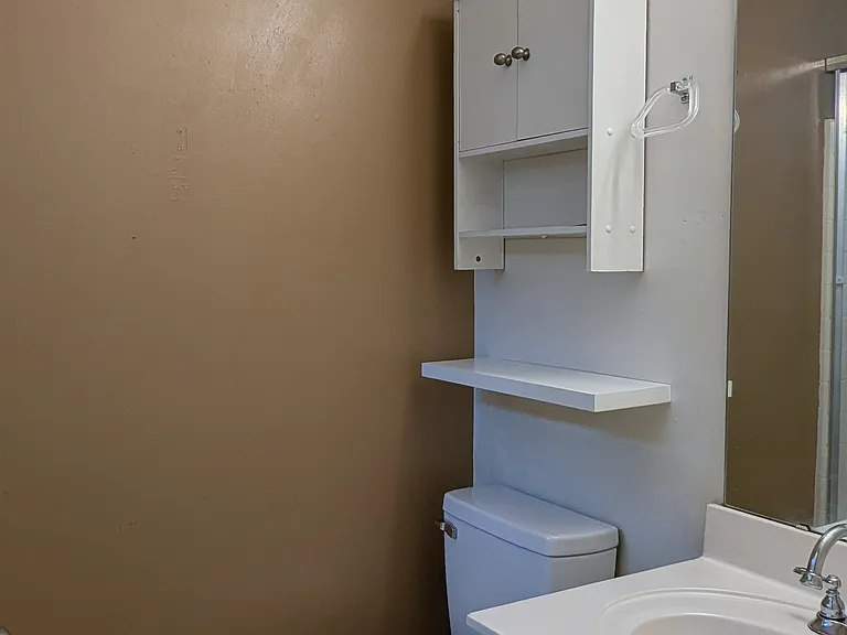 1701 Clooney Ln — Photo 23