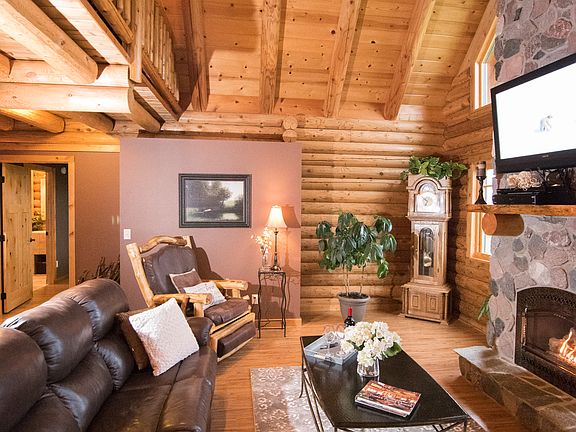 Living Room/Loft View