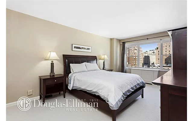 Sold by Douglas Elliman | media 18