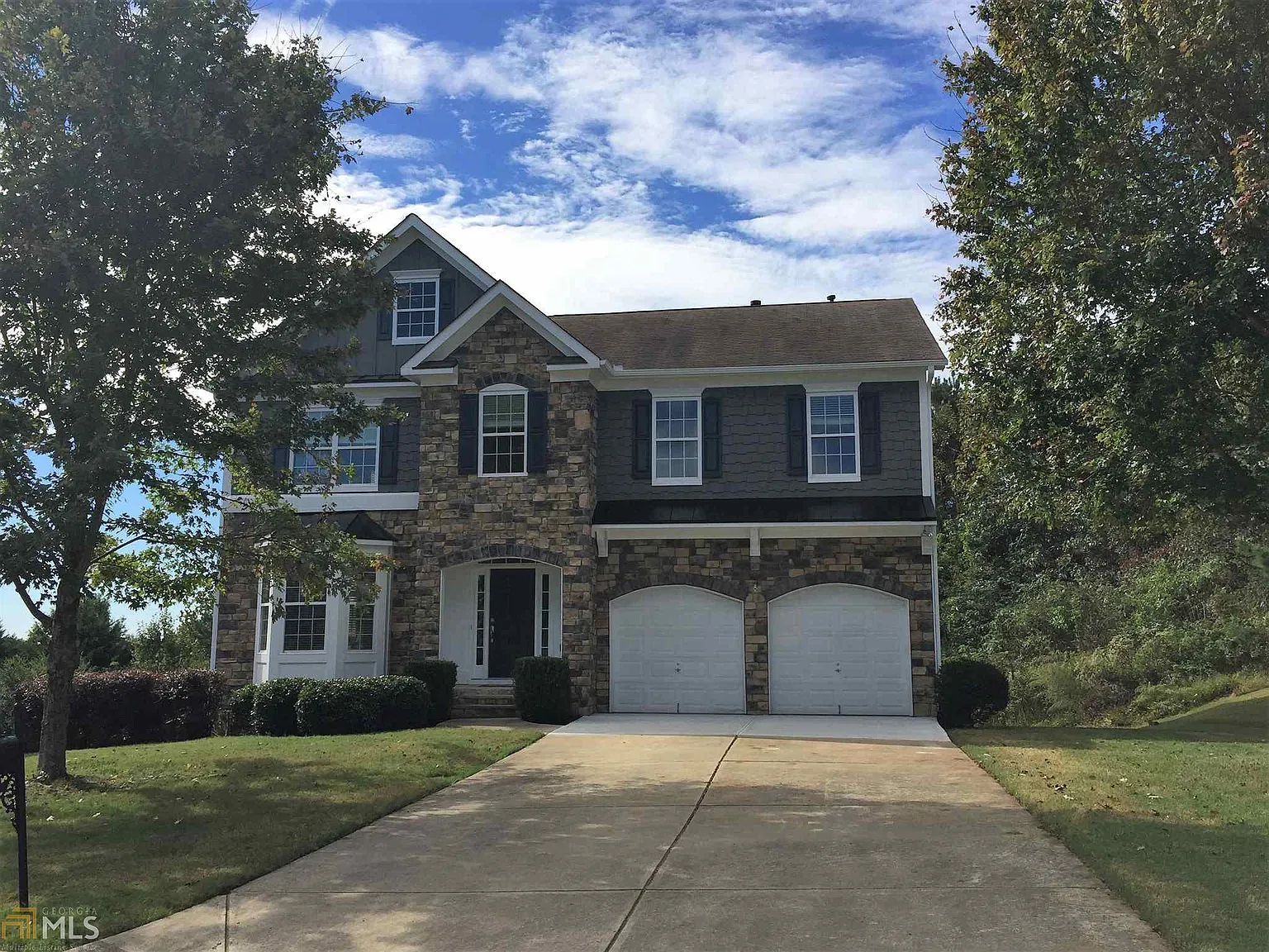 302 Pine Log Ln photo 1