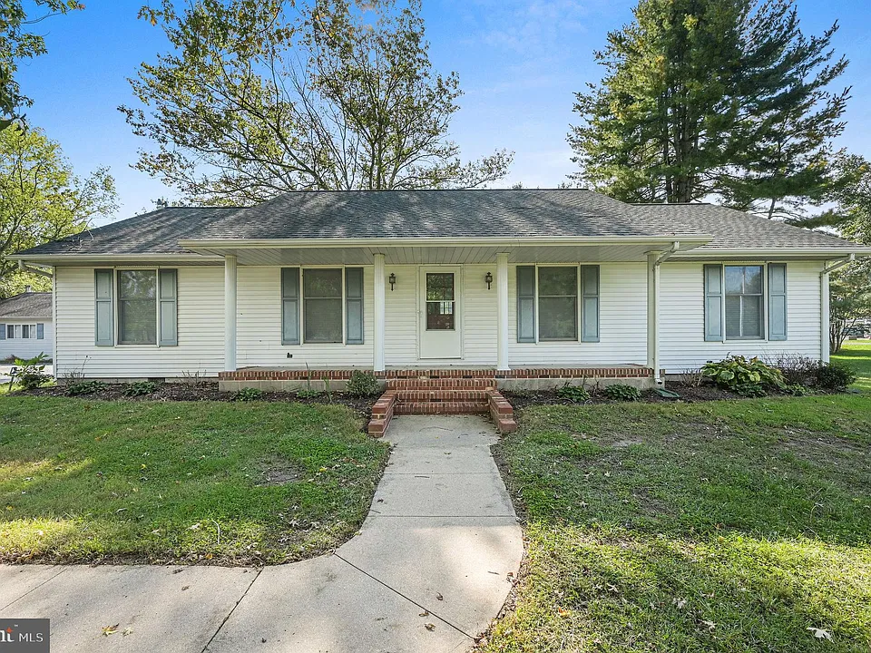 845 W Evens Rd