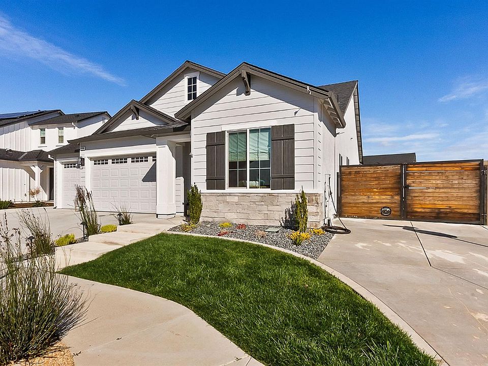 1st image of 4056 Spokane Way