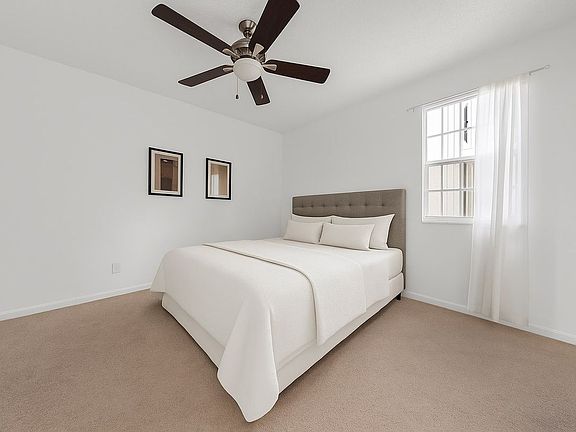 2nd image of 3245 NE 184th St APT 13101