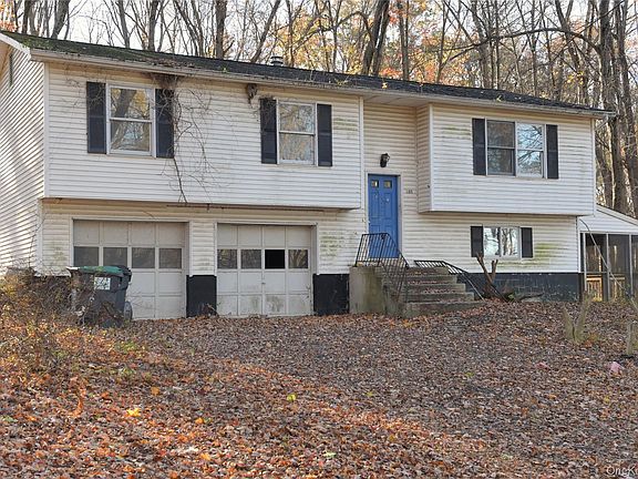 2nd image of 610 Mount Airy Road