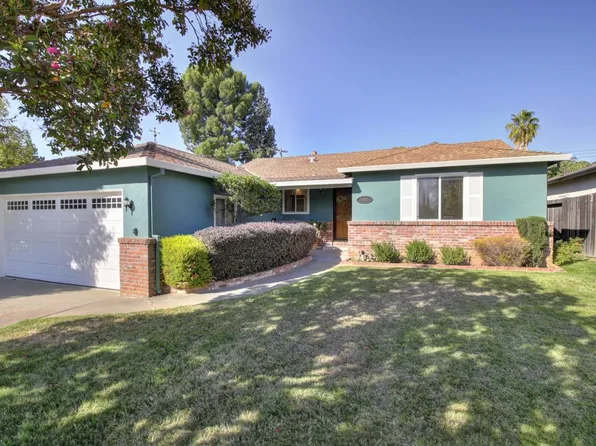 5805 Mark Twain Ave, Sacramento, CA 95820