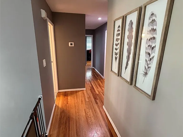 6 Raphael St — Photo 22