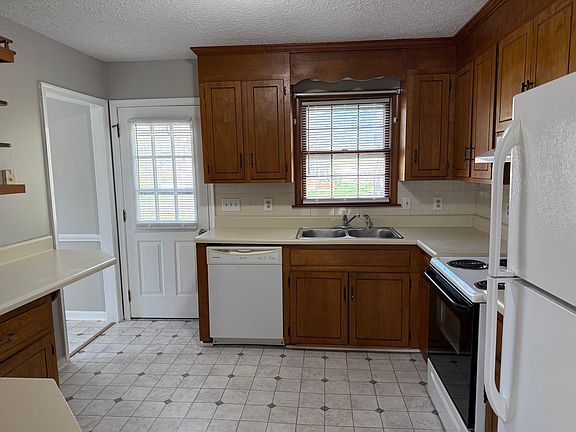 5th image of 287 Deerfield Ln