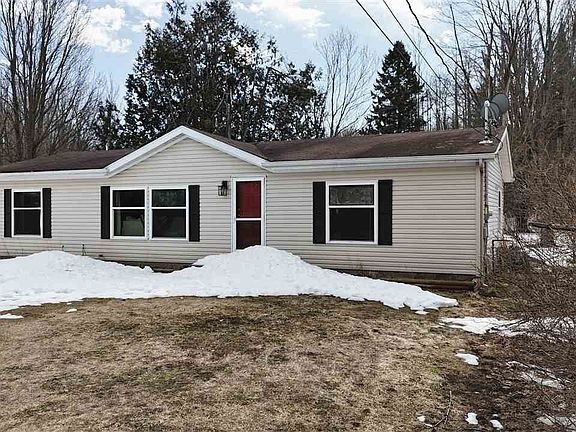 3rd image of 9410 Pickerel Lake Rd