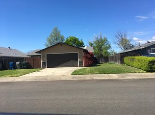 842 Grouse Dr, Redding, CA 96003