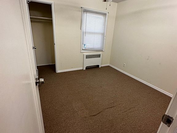 2nd image of 138 9th St