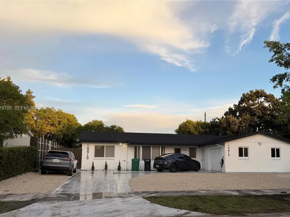 15915 SW 103rd Pl, Miami, FL 33157