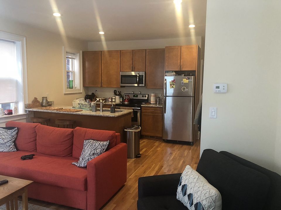 1st image of 2708 Grove Ave APT 2