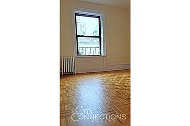 Rented by City Connections Realty